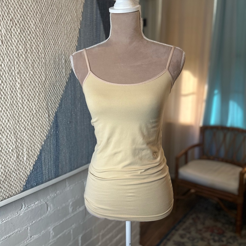 Worthington Nude Seamless Tank Top - Picture 3 of 10